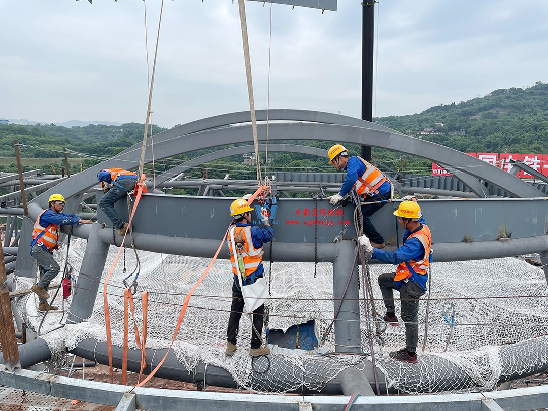 重慶東站站房正在加速建設(shè)，全力繪就項(xiàng)目新篇章